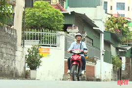 Buồn, vui nghề “đội nắng, gánh mưa”