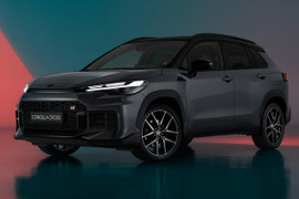 Toyota Corolla Cross GR Sport 2025: Diện mạo mới thể thao và cuốn hút hơn