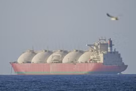 Iran mở eo biển Hormuz