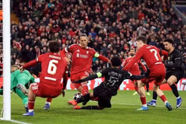 PSG loại Liverpool khỏi Champions League