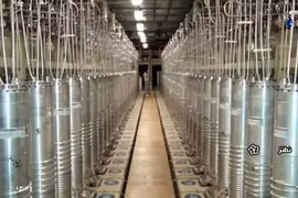 Tổng thống Putin đề nghị chuyển uranium làm giàu của Iran sang Nga