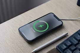 Sự thật về sạc điện thoại qua đêm