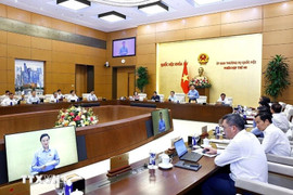 Ủy ban Thường vụ Quốc hội: Sửa Pháp lệnh Dân số, bỏ quy định sinh 1 hoặc 2 con