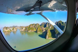 Dừng vĩnh viễn thủy phi cơ bay ngắm vịnh Hạ Long