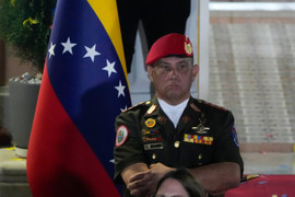 Venezuela thay Bộ trưởng Quốc phòng