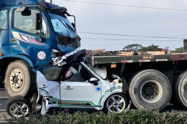 7 ôtô đâm liên hoàn, 2 người chết