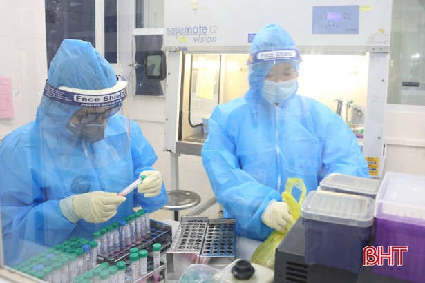 Hà Tĩnh đang cách ly 153 trường hợp F1 của các ca bệnh