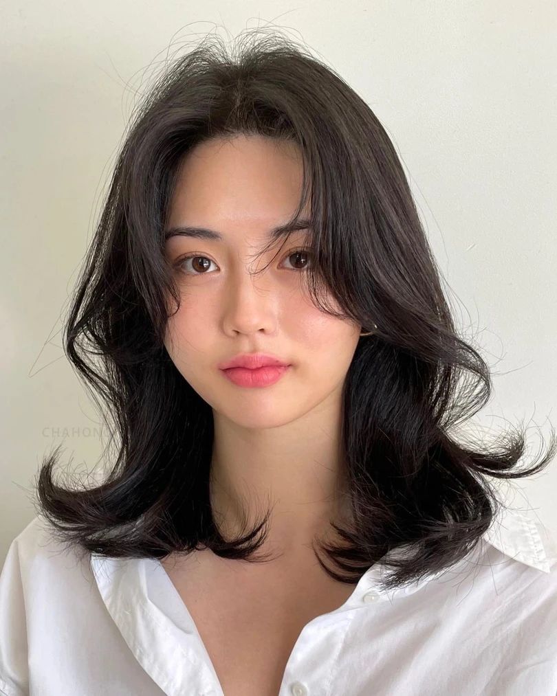 4 kiểu tóc ngắn mềm mại, nữ tính dành cho nàng U30