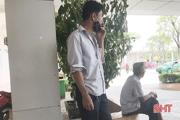 Bác sỹ Hà Tĩnh khuyến cáo với bệnh nhân COPD có tiền sử hút thuốc lá