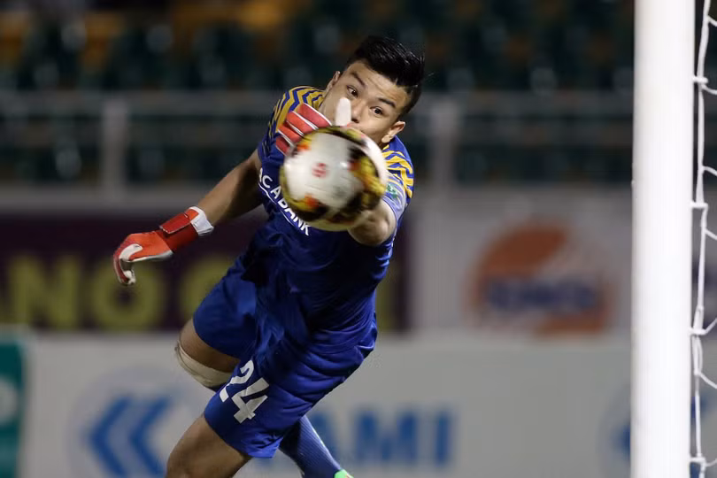 Hồng Lĩnh Hà Tĩnh chuẩn bị hội quân, đón cùng lúc 3 tân binh