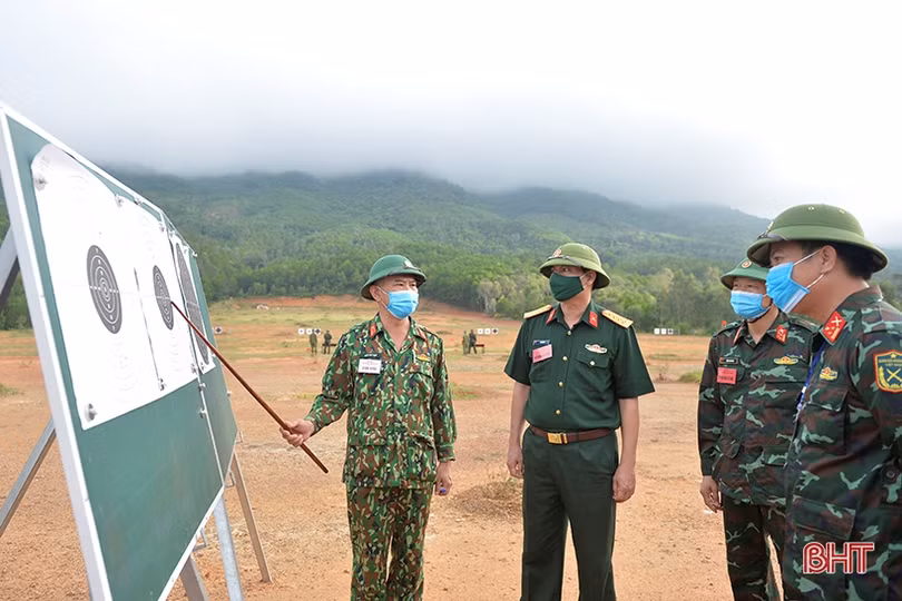 Bộ CHQS Hà Tĩnh nhất toàn đoàn tại Hội thi Pháp luật về dân quân tự vệ