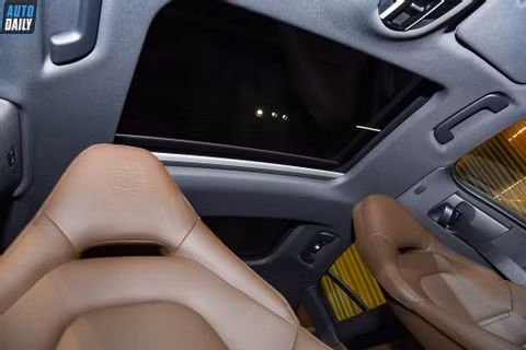 Ảnh chi tiết Porsche Panamera 2021 giá 6,7 tỷ đồng tại Việt Nam