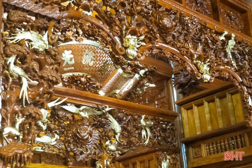 Về Hà Tĩnh xem thợ mộc làm nhà gỗ mít tiền tỷ