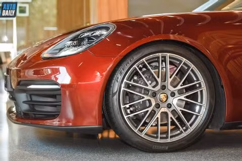 Ảnh chi tiết Porsche Panamera 2021 giá 6,7 tỷ đồng tại Việt Nam