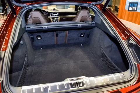 Ảnh chi tiết Porsche Panamera 2021 giá 6,7 tỷ đồng tại Việt Nam