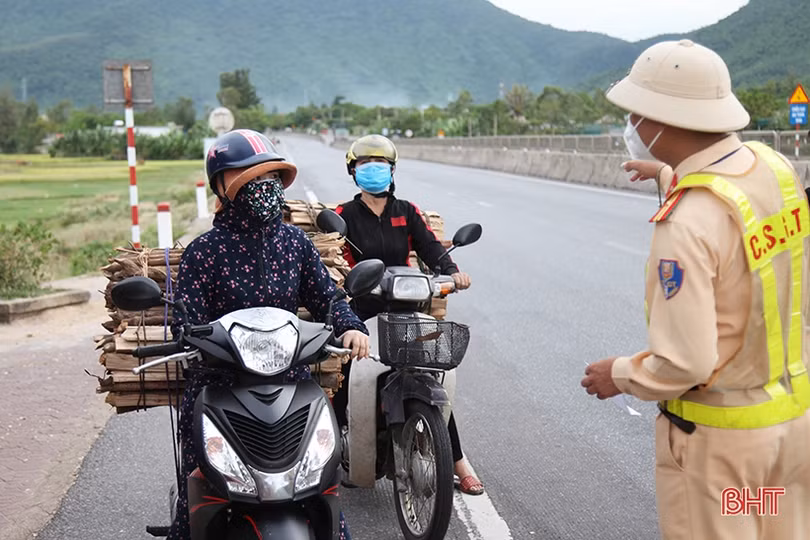 Hà Tĩnh tăng cường kiểm soát khi công dân từ miền Nam trở về tăng đột biến