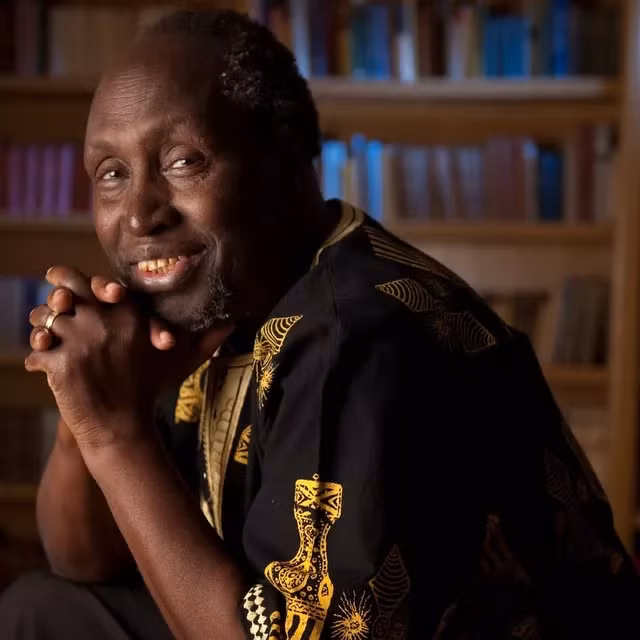 Chủ nhân Nobel Văn học 2021 từng làm trong ngành y