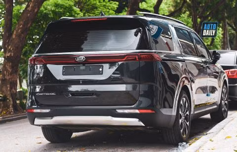 Kia Carnival 2021 chốt lịch ra mắt tại Việt Nam, giá từ 1,199 tỷ đồng