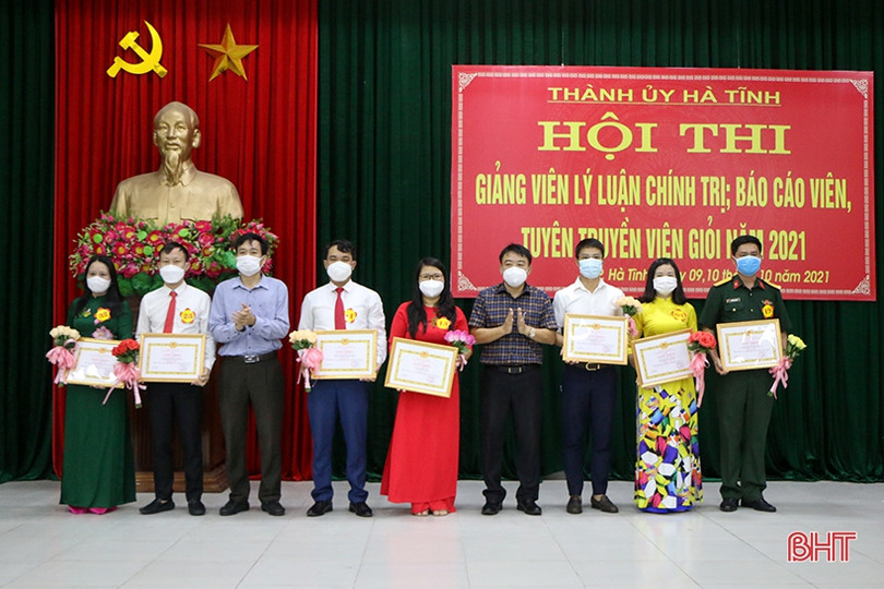 25 thí sinh đạt giải hội thi giảng viên lý luận chính trị, báo cáo viên giỏi TP Hà Tĩnh