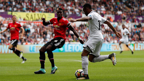dai thang swansea m u cua mourinho tai lap ky tich sau 110 nam