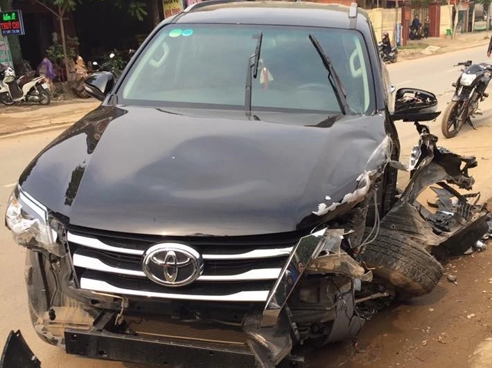 thuc hu chuyen tui khi xe toyota khong chiu bung