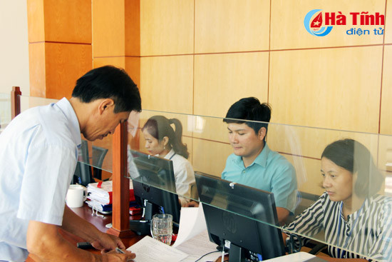 thach ha van hanh trung tam hanh chinh cong cap huyen