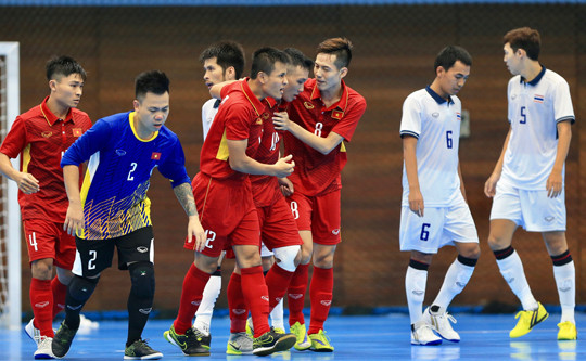 hlv miguel rodrigo noi gi ve that bai cua dt futsal viet nam