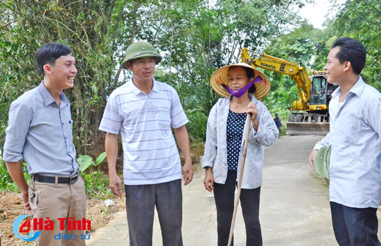 khi tri thuc tre cong hien o co so