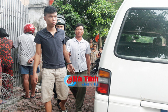 video hon 100 canh sat dot kich soi ga khung bat 60 doi tuong thu 300 trieu dong