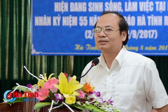 xung dang la binh chung chu luc trong cong tac tuyen truyen cua tinh
