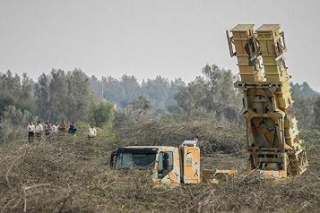 the gioi se soc voi ten lua danh chan moi cua iran