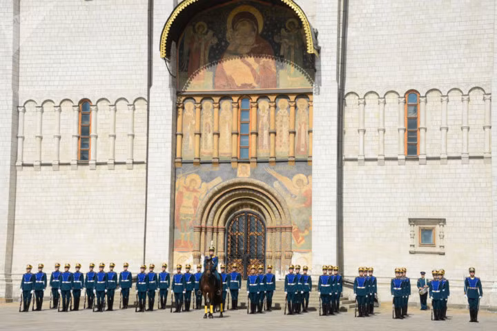 photo man doi gac cua trung doan kremlin bao ve tong thong nga