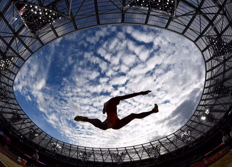 ve dep trong long dai duong o cayman lot top anh tuan