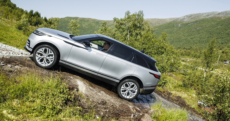range rover velar gia tu 3 9 ty dong chot ngay ra mat tai viet nam