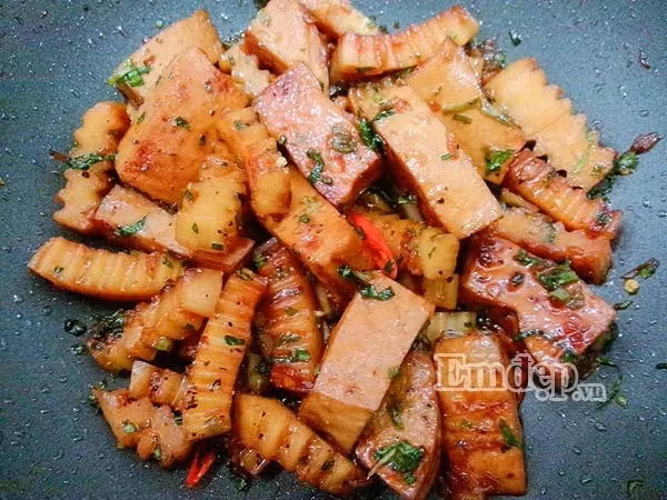 troi mat lam noi gio kho dua nong hoi thom ngon mien ban