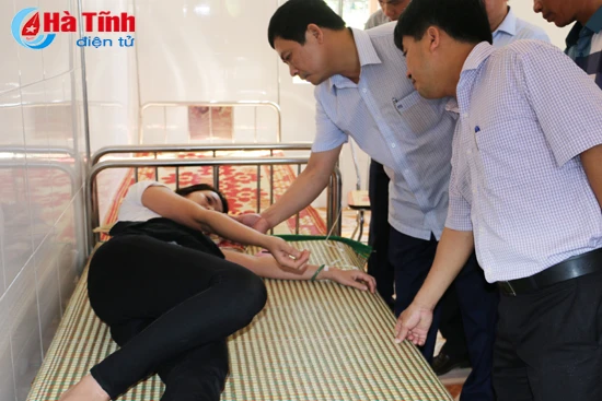 them nhieu nguoi mac sot xuat huyet ha tinh tap trung dap dich