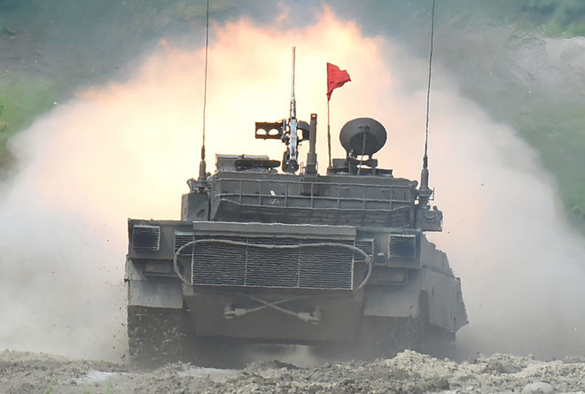 video my nhat ban tap tran ban dan that giua cang thang trieu tien