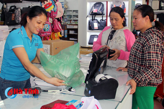 sach giao khoa do dung hoc tap chat luong tang gia giam