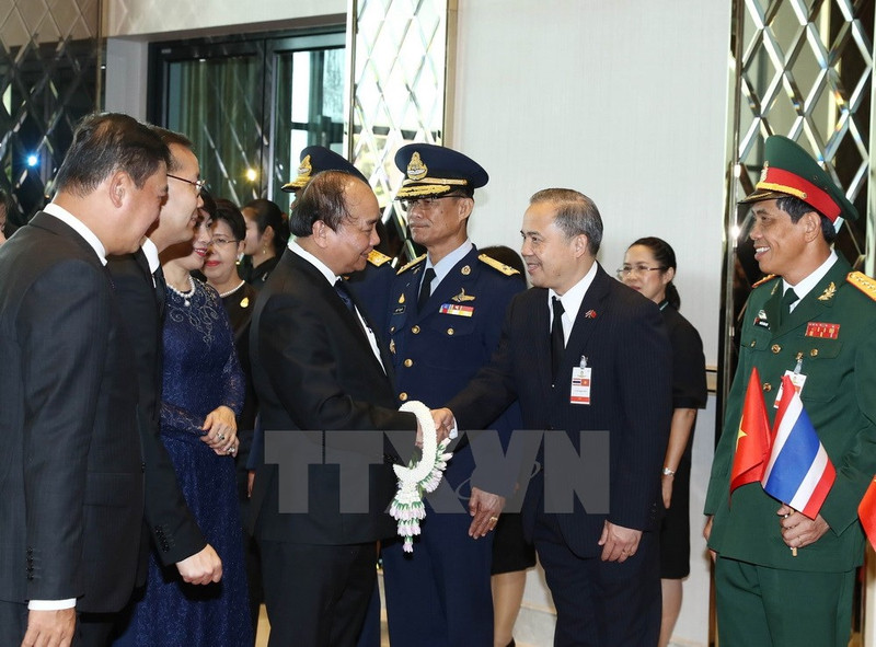 photo thu tuong nguyen xuan phuc va phu nhan tham thai lan