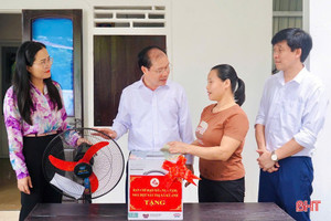 Địa phương đầu tiên về đích chương trình xóa nhà tạm, nhà dột nát