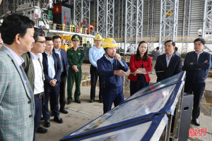 Đoàn công tác Ban Tuyên giáo và Dân vận Trung ương khảo sát tại KKT Vũng Áng