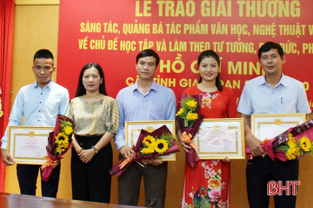 Hà Tĩnh có thí sinh thứ 2 nhất tuần Cuộc thi Tìm hiểu truyền thống ngành Tuyên giáo