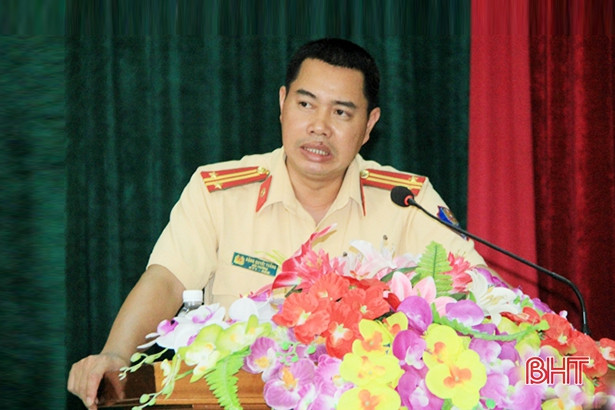 Công an Nghi Xuân giúp người dân tháo gỡ những “nút thắt” về luật pháp ảnh 4 Công an Nghi Xuân giúp người dân tháo gỡ những “nút thắt” về luật pháp