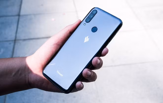 Loạt smartphone pin lớn nhất giá dưới 6 triệu