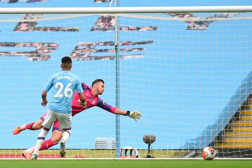 Man City nhấn chìm Newcastle 5-0