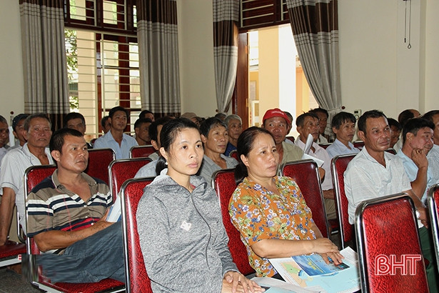 Trang bị kiến thức pháp lý cho ngư dân Nghi Xuân bám biển, bảo vệ chủ quyền