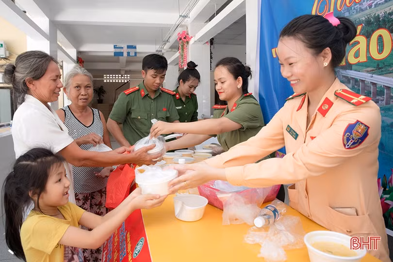 Nhiều hoạt động thiện nguyện đến với bệnh nhân ở Can Lộc, Lộc Hà