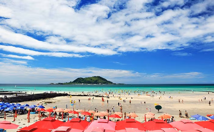 Top 10 bãi biển mùa hè đẹp tại Hàn Quốc