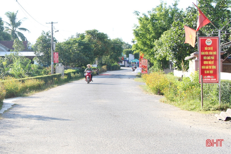 Huyện miền núi Hà Tĩnh rộn niềm vui hướng về đại hội Đảng