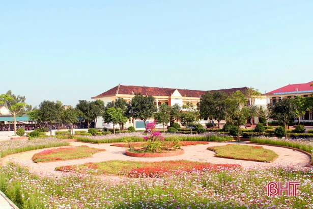 Hà Tĩnh giảm 132 trường công lập, tập trung nguồn lực nâng cao chất lượng giáo dục